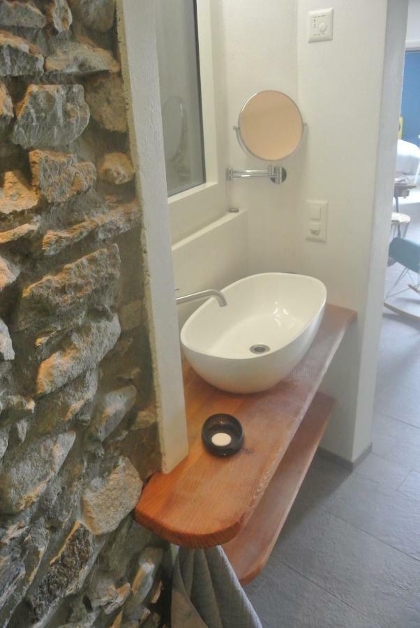 A Ca Balade In Design Apartment Miglieglia Luaran gambar
